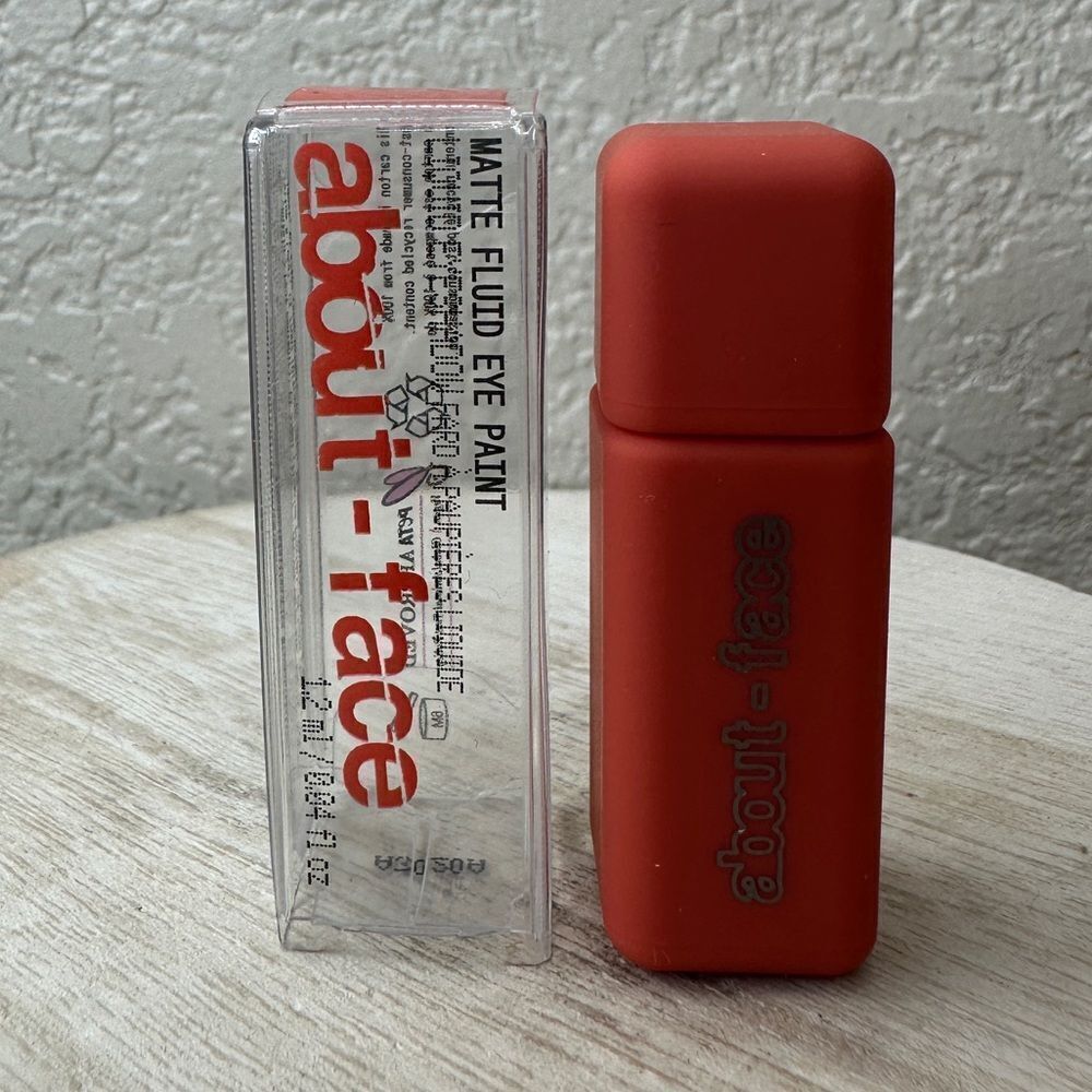 $5 🌙 About Face By Halsey Matte Fluid Eye Paint In Shade‎ Marigold BNIB